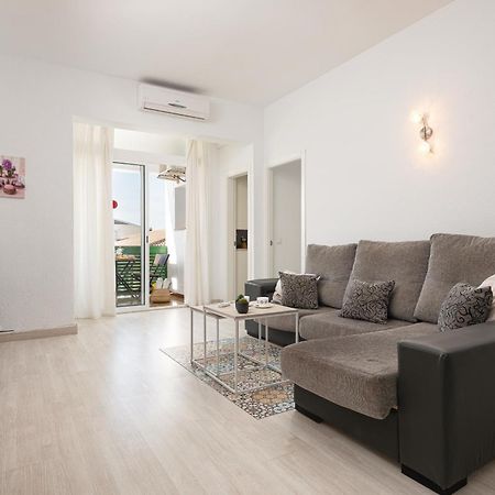 Apartment Xara Torres, At The Beach Of Alcudia Port de Alcudia  Exterior photo