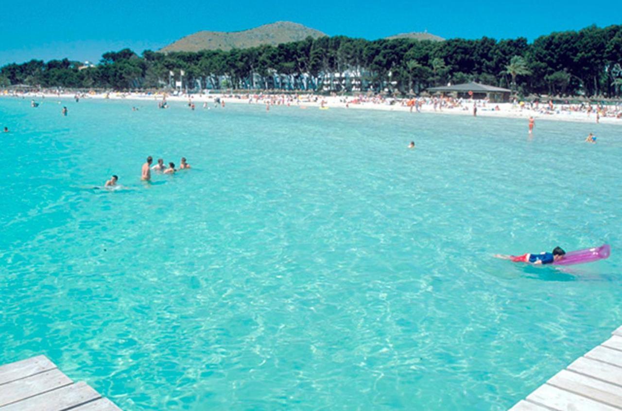 Apartment Xara Torres, At The Beach Of Alcudia Port de Alcudia  Exterior photo