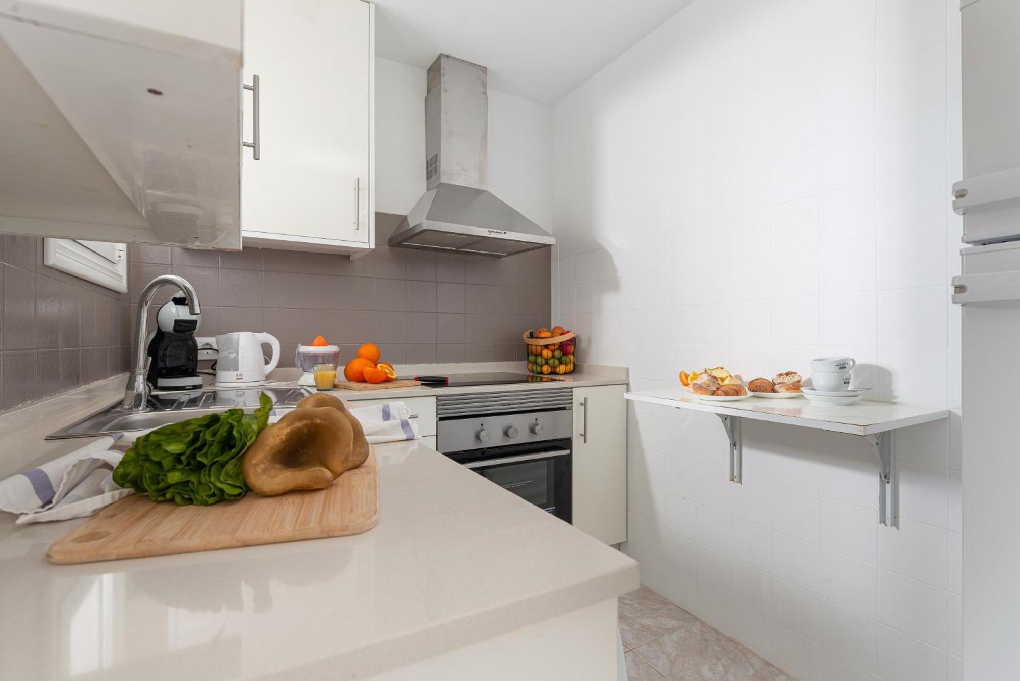 Apartment Xara Torres, At The Beach Of Alcudia Port de Alcudia  Exterior photo